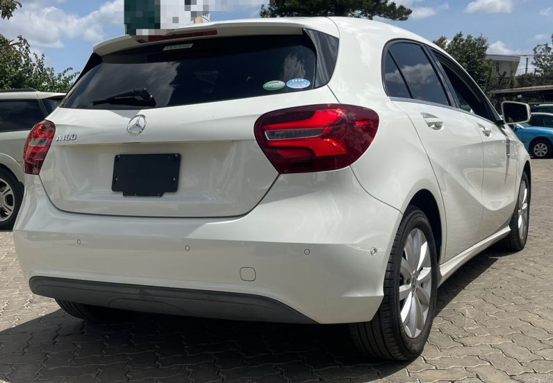 2018 Mercedes-Benz A180