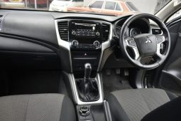 2022 Mitsubishi L200 Sportero (Local)