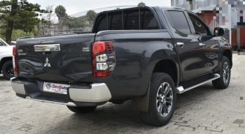 2022 Mitsubishi L200 Sportero (Local)