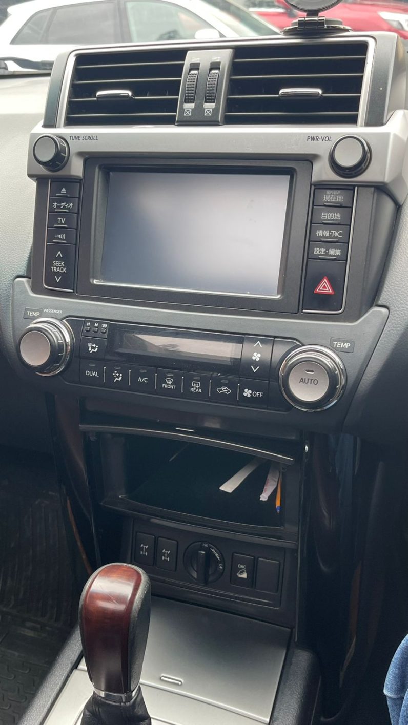 Toyota Land Cruiser Prado TZG
