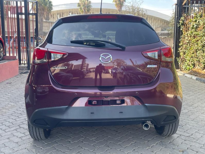 Mazda Demio