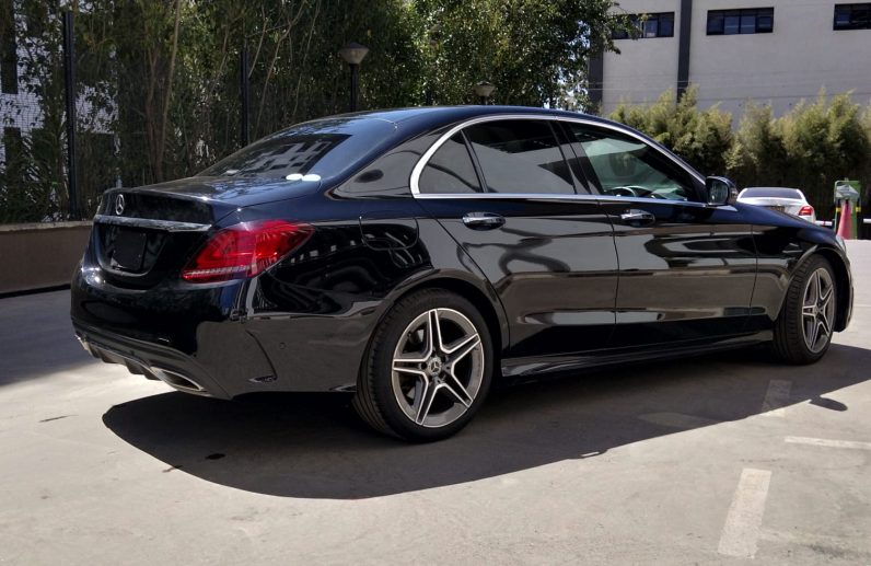 Mercedes-Benz C200