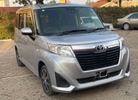 Toyota Roomy 2019