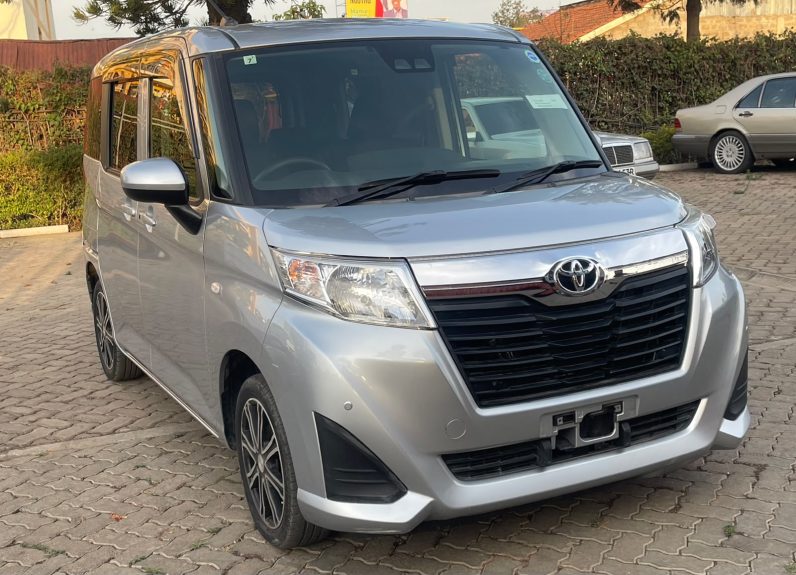 Toyota Roomy 2019