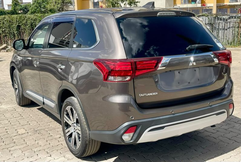 Mitsubishi Outlander